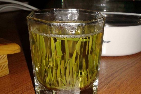 冷泡茶用什么茶葉最好，什么樣的茶適合冷泡？
