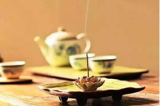 綠茶碧螺春怎么泡簡易步驟，沖泡碧螺春的十二步驟口訣