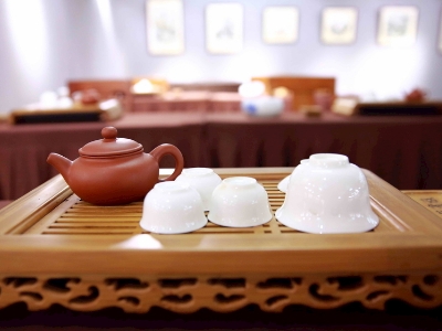 千萬(wàn)別做兼職茶藝師，女人學(xué)茶藝好嗎？