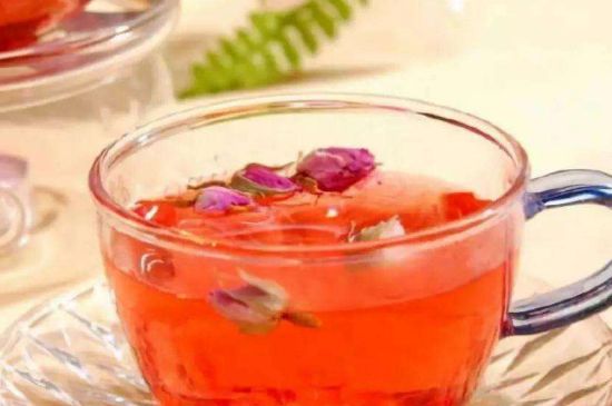 蜂蜜泡茶葉的副作用，蜂蜜泡茶葉有什么禁忌