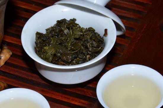 烏龍茶沖泡時(shí)間是多久，怎樣泡烏龍茶