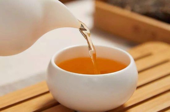 泡好的茶水放冰箱能保存多久，泡好的茶冷藏放多久？