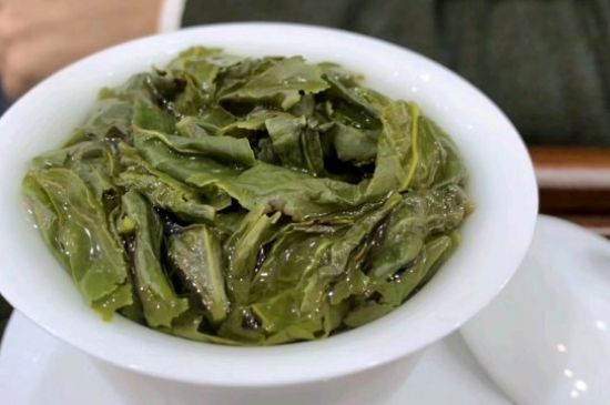 用紙巾辨別香精鐵觀音，鐵觀音香精如何分辨方法