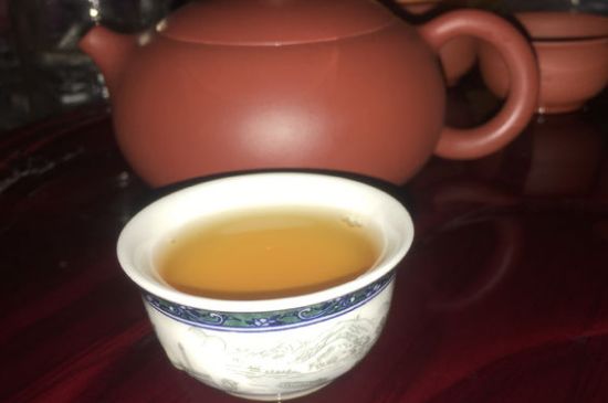 200一斤的茶葉算不算好，兩百一斤買的是中低檔茶