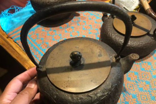國產(chǎn)鐵壺危害，便宜鐵壺有毒嗎