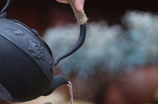 鐵壺是泡茶還是煮茶，鐵壺泡茶好嗎