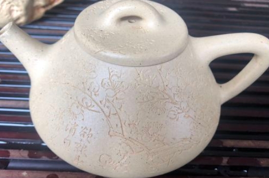 新買的紫砂壺為什么會裂，真的紫砂壺是不是很容易開裂？