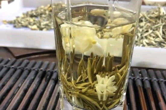 茉莉花花茶能煮嗎，喝茉莉花茶適合煮好還是泡好？