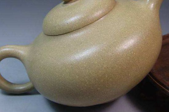 一把真正的本山綠泥壺最低多少錢，什么價格能買到本山綠泥紫砂壺？