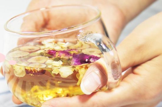 干桂花泡水，干桂花怎么泡水喝？