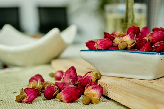 干玫瑰花泡水放幾顆，玫瑰花泡水一次放幾朵？