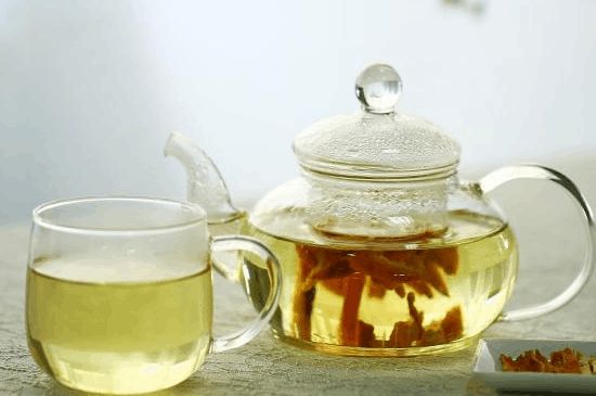 祛濕最有效的泡花茶，濕氣重適合泡什么花茶？