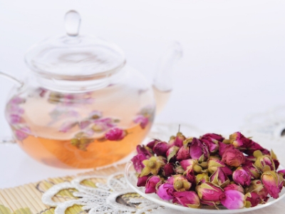 干玫瑰花泡前需要洗嗎，泡玫瑰花需要洗一下嗎？