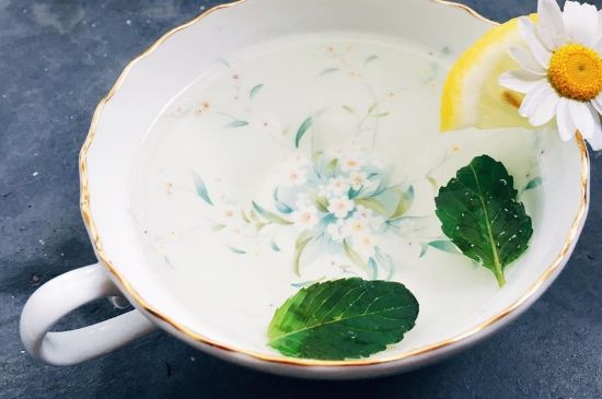 薄荷葉茶怎么制作，薄荷如何做成干茶葉