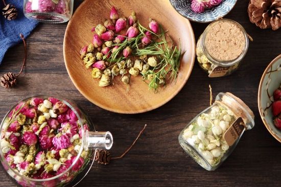 茉莉花和什么在一起喝好，茉莉花喝什么茶搭配？