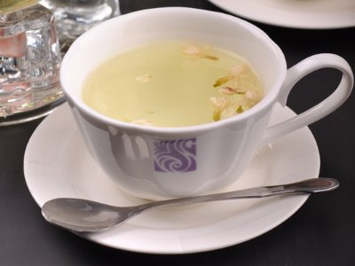 茉利花茶有什么功效作用，不適合什么人喝？