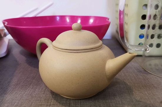 手工紫砂壺和模具壺有什么區(qū)別，快速鑒別手工壺模具壺