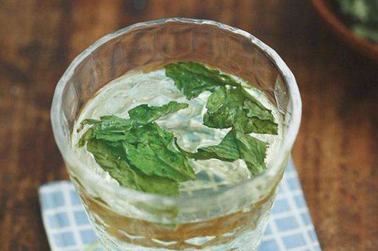 荷葉茶每天喝多少合適，什么時(shí)候喝最好？