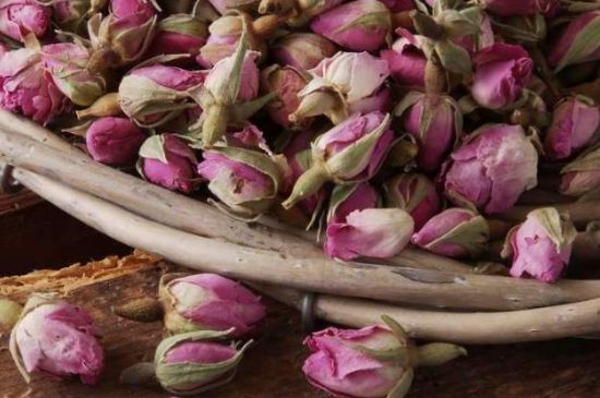 玫瑰花茶是應該煮還是蒸，玫瑰花茶是不是煮一下效果更好？