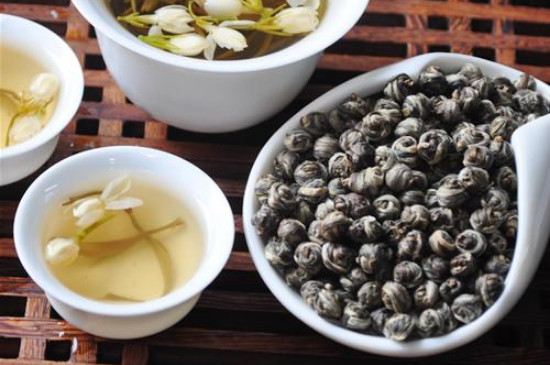 茉莉龍珠一次泡幾顆，茉莉龍珠一一杯放幾顆