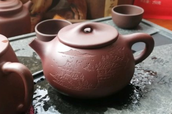 紫砂開壺和不開壺的區(qū)別，<a href=http://www.silkroadstores.com/chaju/zisha/ target=_blank class=infotextkey>紫砂壺開壺</a>的正確方法及開壺建議