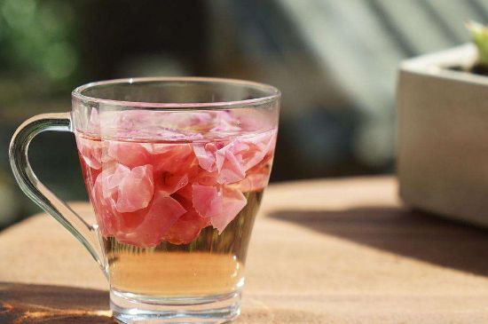 玫瑰花茶和什么搭配好，玫瑰花茶的搭配大全！