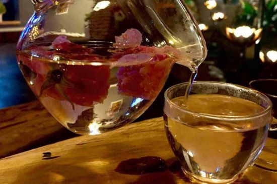 好玫瑰花茶多少錢一斤啊，玫瑰花茶價(jià)格多少錢合理？