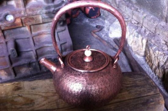 新銅壺怎么開(kāi)壺，銅壺開(kāi)壺方法步驟