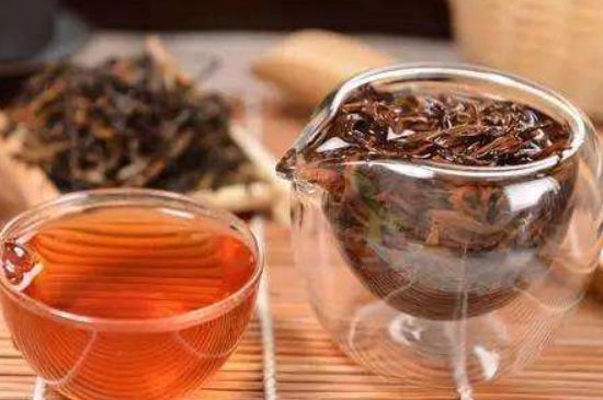 綠茶加重濕氣？濕氣體質(zhì)寒的人能喝綠茶嗎