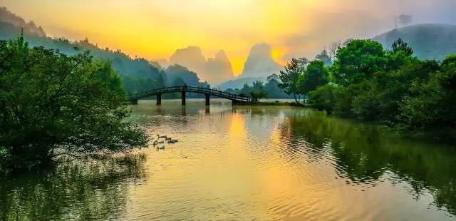 武夷山為什么盛產(chǎn)茶葉，武夷山茶為什么好喝？