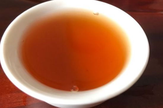 正山小種喝起來(lái)苦澀有點(diǎn)酸對(duì)嗎，正山小種發(fā)酸有害嗎