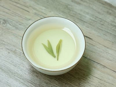 竹葉青茶怎么樣，檔次較高味道略苦價(jià)格比較貴