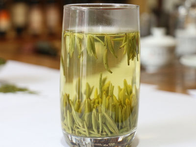 竹葉青茶怎么樣，檔次較高味道略苦價(jià)格比較貴