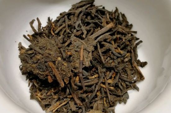 飯后多長時間喝六堡茶最好，六堡茶一天喝多少