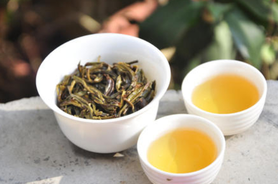 單叢茶十大香型以及常見(jiàn)品種大全，潮安鳳凰單樅十大名香歸類(lèi)