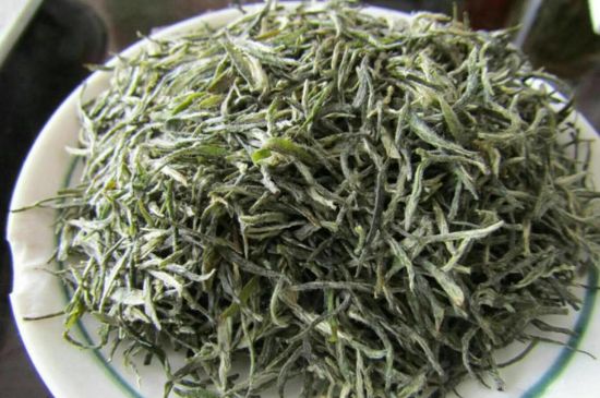 竹葉青和毛尖的區(qū)別，毛尖和竹葉青怎么分辨？