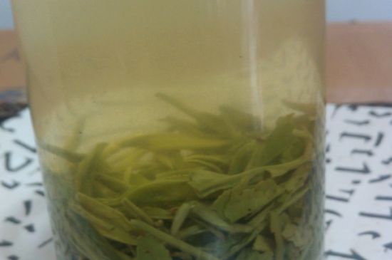 碧螺春為什么泡水渾濁，碧螺春茶葉泡水感覺(jué)很臟是混濁的