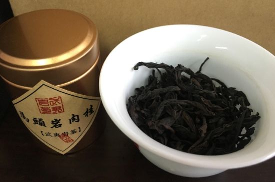 拼配的馬頭巖肉桂，還配叫馬肉嗎？請(qǐng)叫它“馬頭巖大紅袍”