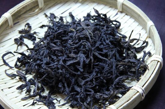 母樹大紅袍給誰喝了，為什么母樹大紅袍叫三棵六株？