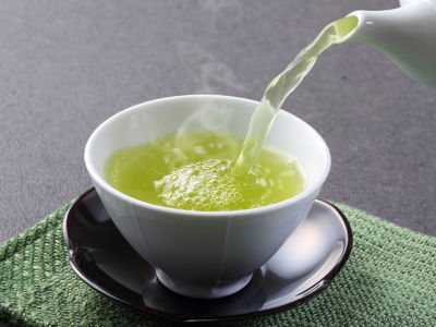 紅茶和綠茶的區(qū)別，常喝紅茶好還是綠茶好？