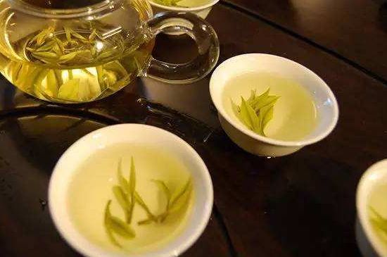 黃茶不適合哪些人喝，黃茶的功效與作用禁忌