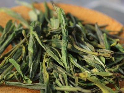 霍山黃芽什么時(shí)候喝最好，霍山黃芽適合什么季節(jié)喝