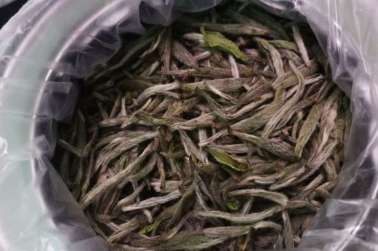 新白毫銀針和老白毫銀針的區(qū)別，新老白毫銀針的品質(zhì)特征