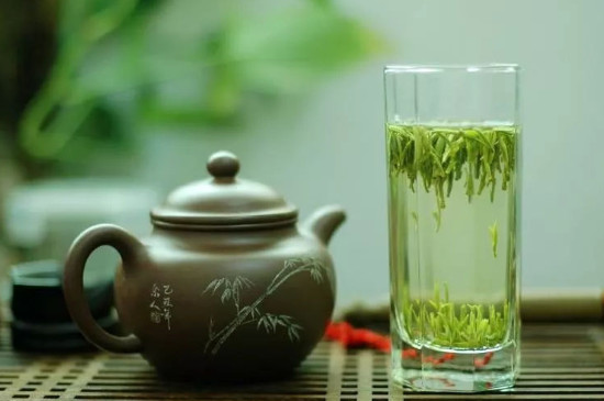 什么綠茶茶葉唇齒留香，哪個(gè)品種綠茶香氣好？