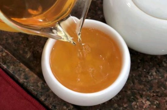 女人晚上喝紅茶好嗎，女人紅茶啥時(shí)候喝最好？