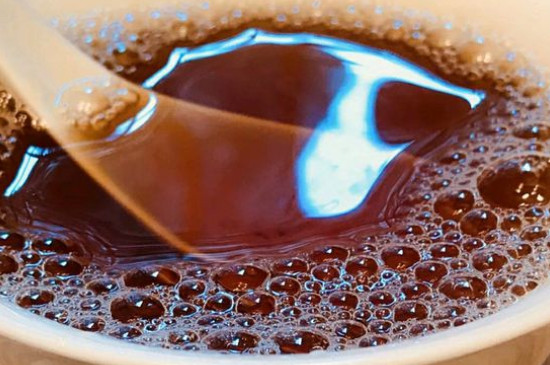 大紅袍煙熏味是好茶嗎，能不能喝對人體有壞處嗎