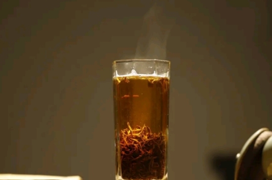 一天3杯紅茶抗癌，常飲紅茶對身體有好處！