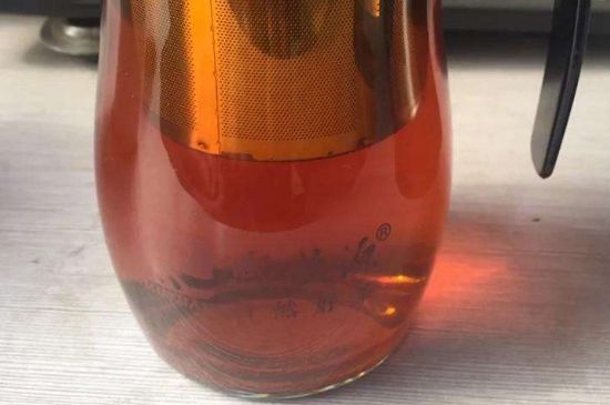 茯磚茶與普洱茶哪個(gè)好，茯茶和普洱茶口味區(qū)別