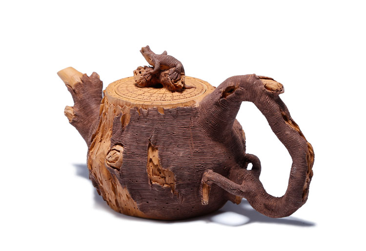 仿木外皮紫砂壺，創(chuàng)意木樁手工雕刻紫砂壺